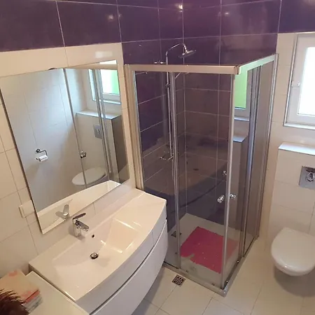 Gasthof & Beus Makarska